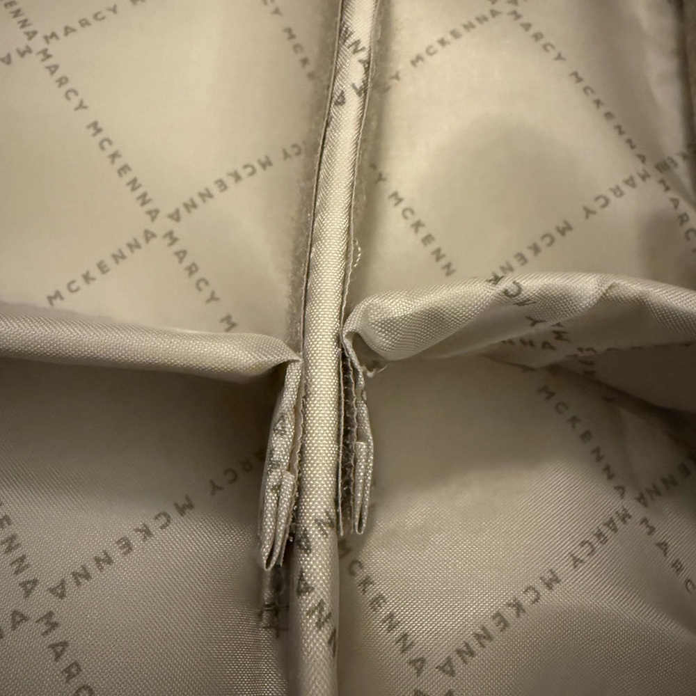Marcy McKenna Hard Sided Case - Picture 11 of 13
